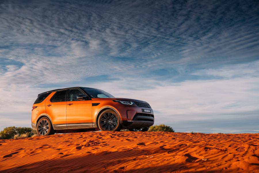  Land Rover Discovery First Edition 2017 года  (AU) (фото 18 из 40)